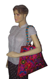 BIG SIZE EMBROIDERY SHOULDER BAG