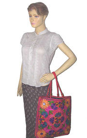EMBROIDERY SHOULDER BAG