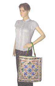 EMBROIDERY SHOULDER BAG