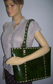 MEDIUM SIZE LEATHER TOTE BAG