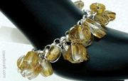 TRANSPARENT GLASS BEAD BRACELET