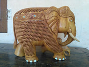 WOODEN ELEPHANT CHILD & TREE IN TRUNK