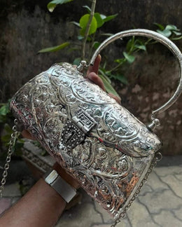 Rectangle Metal Engraving Clutch Purse