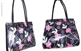 LEATHER SHOULDER BAG