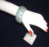 ENAMEL BRASS BANGLE