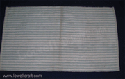FLOOR MAT