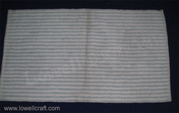 FLOOR MAT
