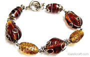 GLASS BEAD BRACELET