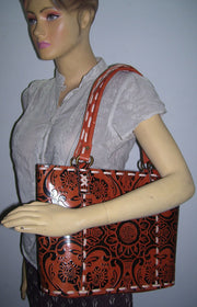 SMALL LEATHER TOTE BAG
