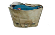 TABLET KEEPING SHOULDER BAG
