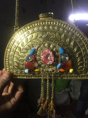 ANTIQUE METAL CLUTCH PURSE