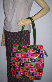 EMBOSS DESIGN LEATHER BAG