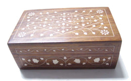 WOODEN BOX WHITE ENAMEL DESIGN   (10