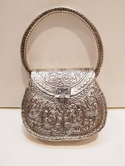 INDIAN METAL VINTAGE CLUTCH PURSE