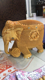 WOODEN ELEPHANT CHILD & TREE IN TRUNK