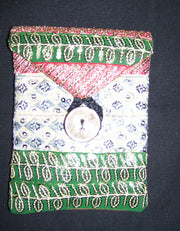 SEQUENCE EMBROIDERY BORDER MOBILE POUCH