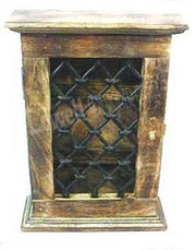ANTIQUE WOODEN KEY HOLDER BOX