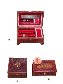 WOODEN BANGLE JEWELRY BOX