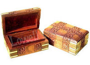 WOODEN  BOX  WITH STRIPE DESIGN CARVING