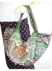 BOAT SHAPE COIN BANJARA BAG