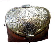 VINTAGE PURSE BRASS SCALE BAG