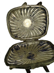OVAL SHAPE  LINING VINTAGE PURSE BRASS BAG