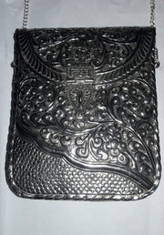 WHITE METAL TWO TONE CLUTCHES