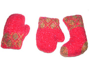 HANGING SOCKS & GLOVES
