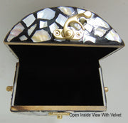 Round Mop Inlay Resin Clutch Purse