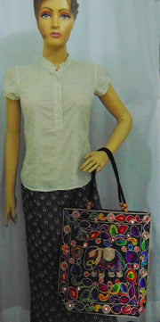 DORI EMBROIDERY TOTE  BAG