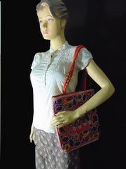 DORI EMBROIDERY TOTE  BAG