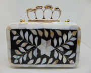 4ring stone handle mother of Pearl & resin clutch metal purse bag