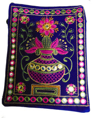 PARROT ELEPHANT MOBILE POUCH