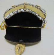 Heart Shape Pearl Mosaic Clutch Bag