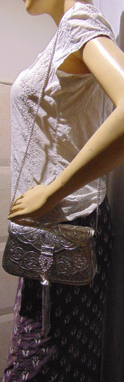 SILVER FINISH METAL CLUTCHES VINTAGE HANDMADE