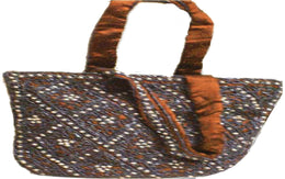 SILK EMBROIDED HAND BAG