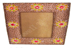 EMBROIDERY PHOTO FRAME