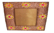 EMBROIDERY PHOTO FRAME