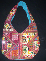 ALTERATION V CUT KACH SHOULDER BAG