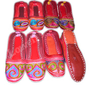 KASIDAKARI MOJARI/SLIPPER