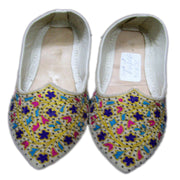 POINTED LIGHT WEIGHT ETHNIC SHOES
