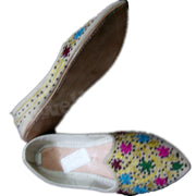 POINTED LIGHT WEIGHT ETHNIC SHOES