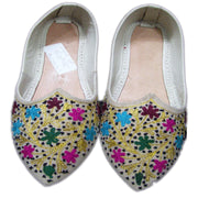 POINTED LIGHT WEIGHT ETHNIC SHOES