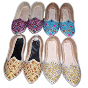 POiNTED LIGHT VELVET SOLE ETHNIC SHOES
