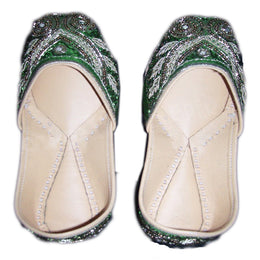 Dabca Hand Embroidered Velvet Jutti