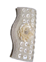 Shell bead zircon clutch purse
