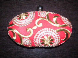 OVAL BOX CLUTCH PURSE