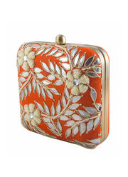 Square metal frame clutch purse