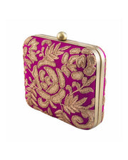 Metal frame clutch purse