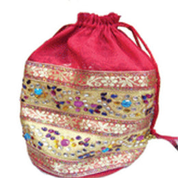BEADED DOUBLE BORDER ORGANZA POUCH